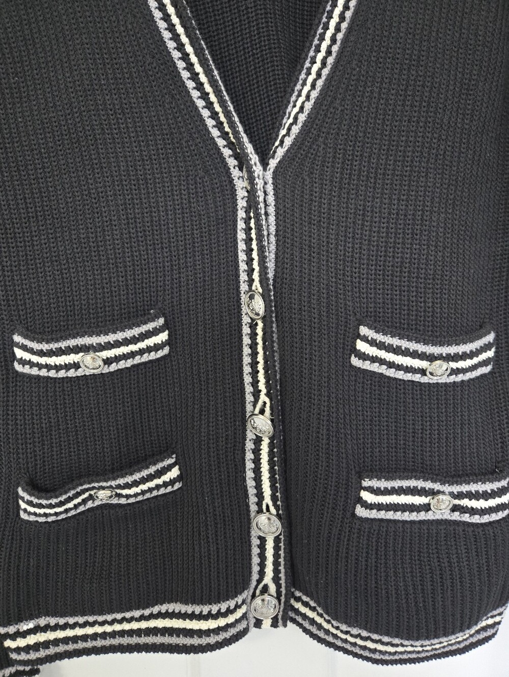 Talbot's Women's Texture V-Neck Cardigan Tipped Stripe Size M Old Money Preppy - Picture 5 of 10